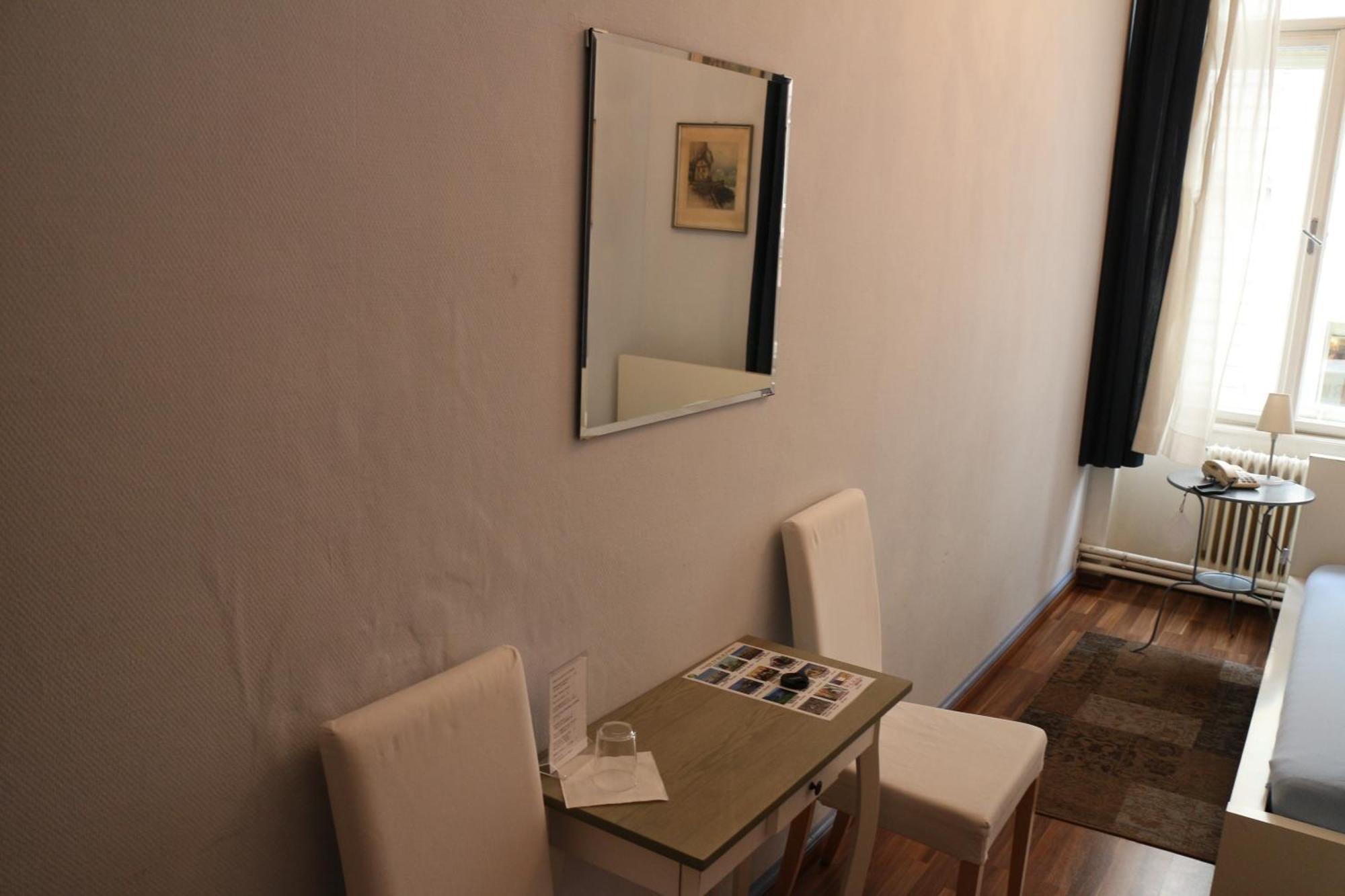 Pension Lerner Vienne Chambre photo